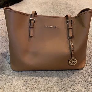 Michael Kors tote